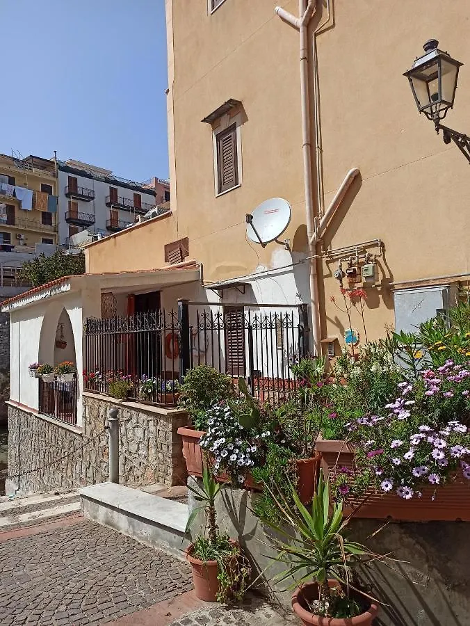 Villa Casa Buscarini Santa Flavia Casa vacanze