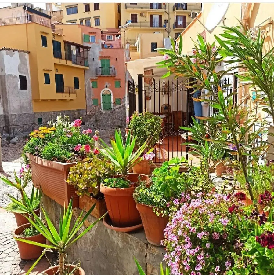 Villa Casa Buscarini Santa Flavia Italia